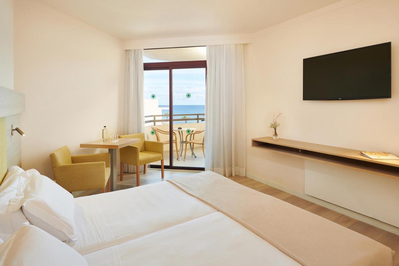 Hotel Sabina Playa (Adults Only) Cala Millor Kültér fotó